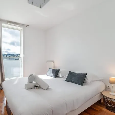 公寓 Le Duplex Paris Seine Free Parking Terrasse 伊西莱穆利诺